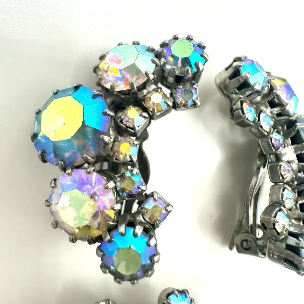 Vintage silver tone clear blue AB rhinestones wreath brooch clip on earrings